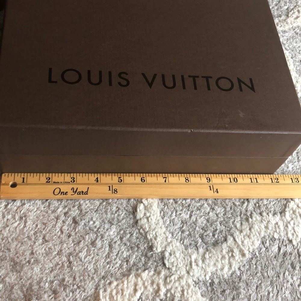 Lv Box - image 4
